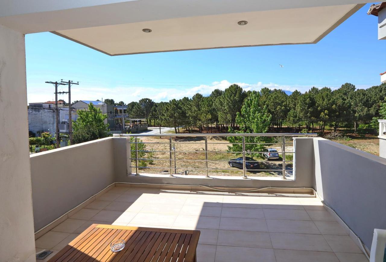 Katerina Apartments Keramoti  Exterior photo