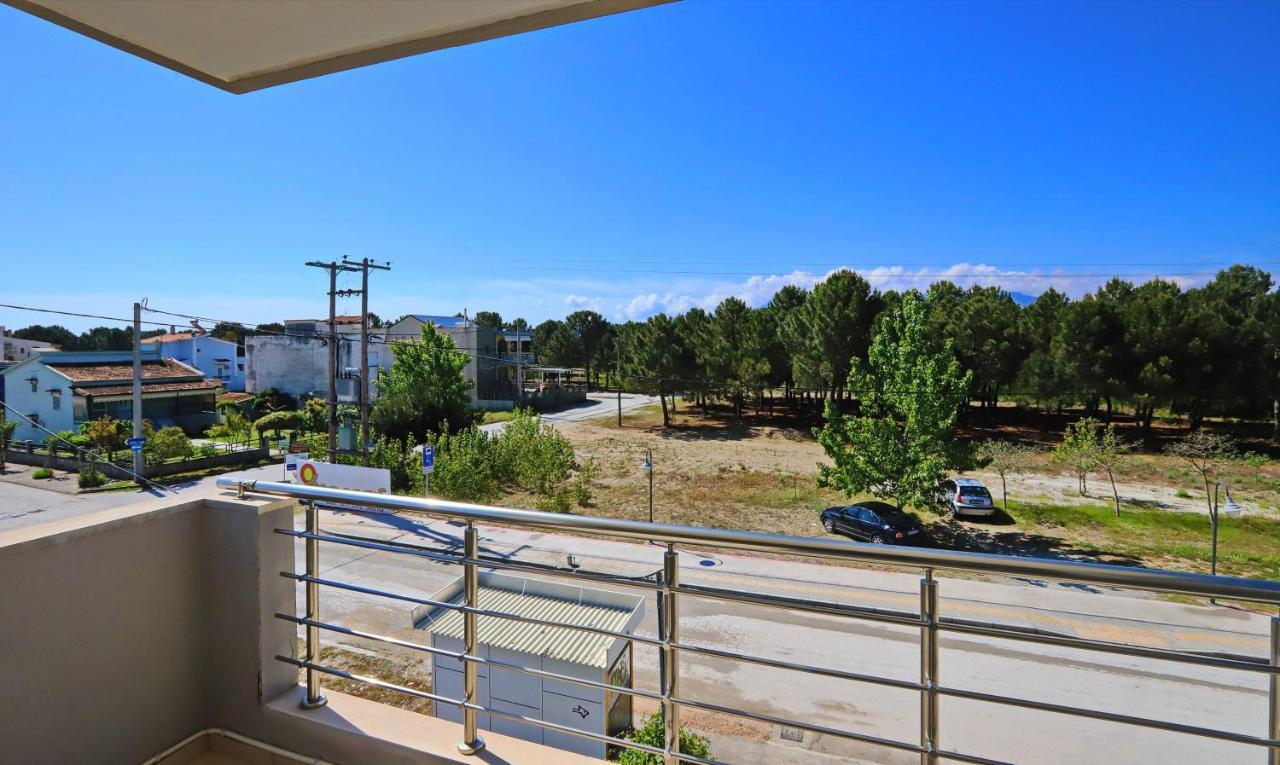 Katerina Apartments Keramoti  Exterior photo